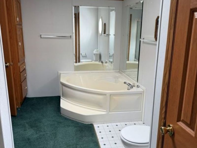 73 Periwinkle Drive, Olmsted Township, OH 44138 Photo 13