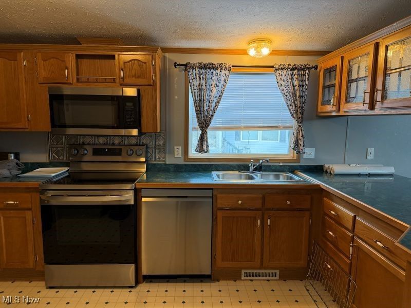 73 Periwinkle Drive, Olmsted Township, OH 44138 Photo 8