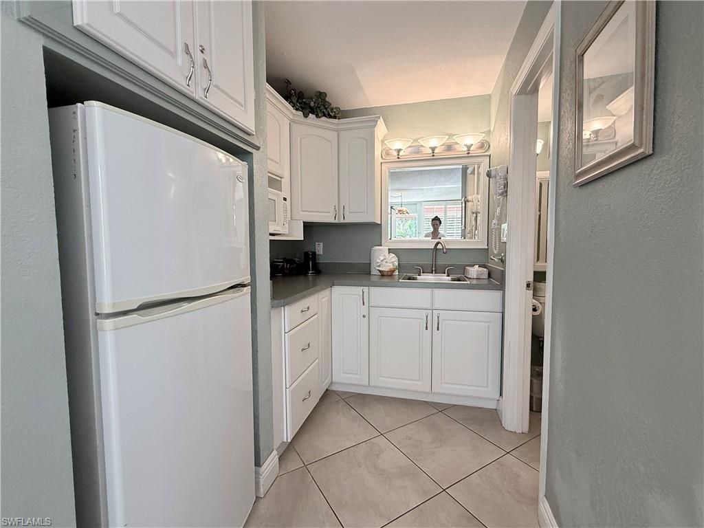 2555 Tamiami Trl N, Unit 256, Naples, FL 34103 Photo