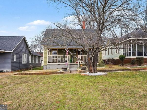 7 Cotton Avenue, Porterdale, GA 30014