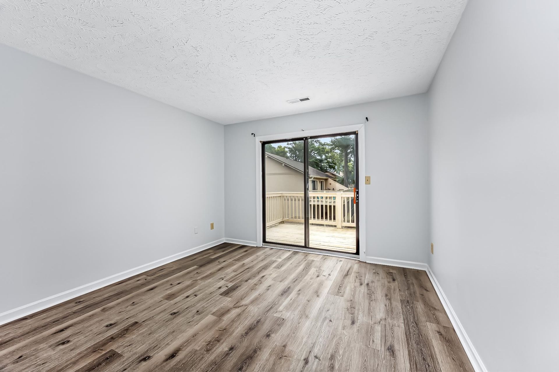 3015 Old Bryan Dr. Photo 15