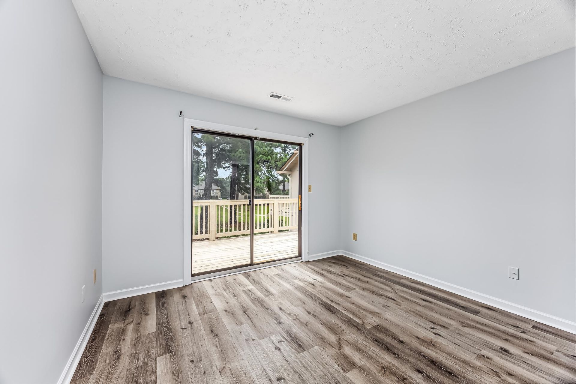 3015 Old Bryan Dr. Photo 16