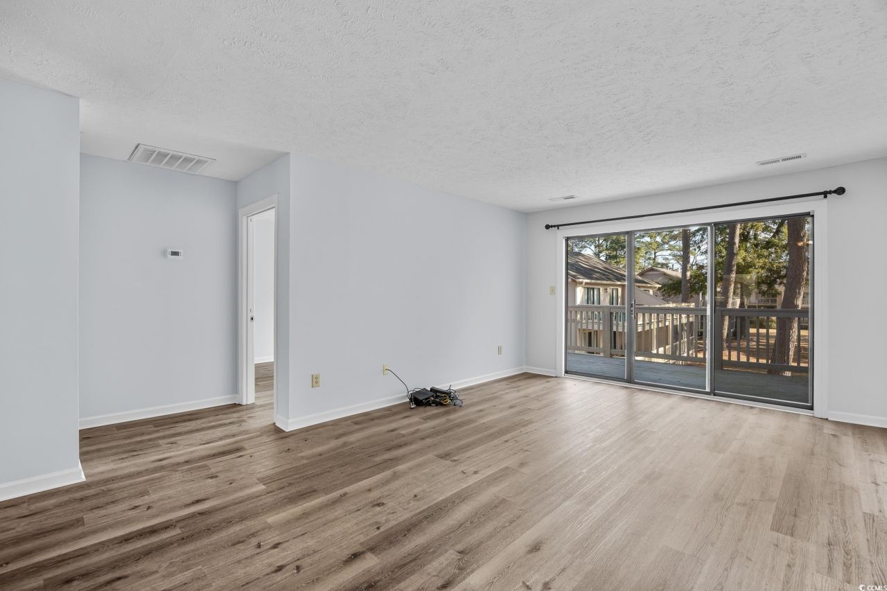 3015 Old Bryan Dr. Photo 6