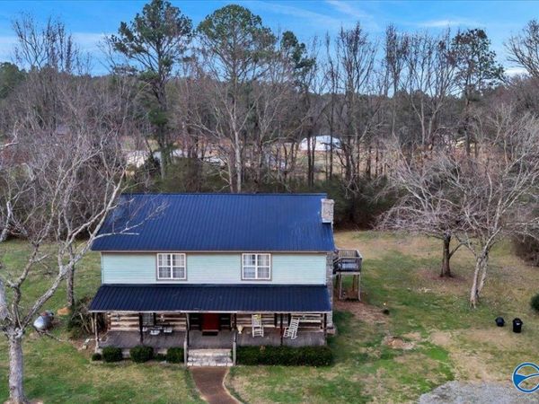5976 County Road 33, Hollywood, AL 35752