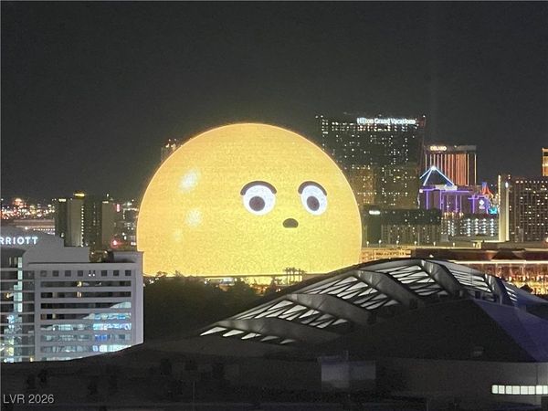 2777 Paradise Road , Unit 2002, Las Vegas, NV 89109