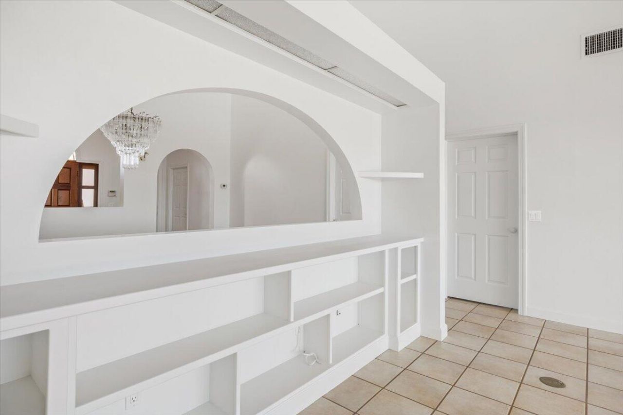 2 Seahorse Lane, Vero Beach, FL 32960 Photo