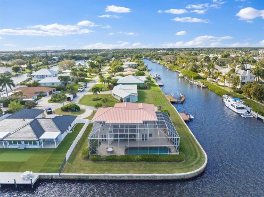 2 Seahorse Lane, Vero Beach, FL 32960 Photo