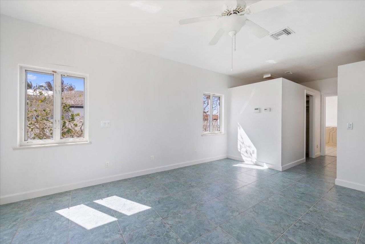 2 Seahorse Lane, Vero Beach, FL 32960 Photo