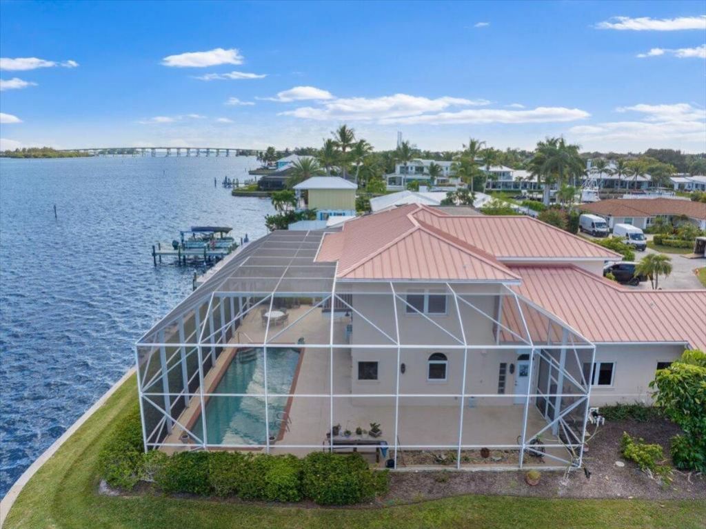 2 Seahorse Lane, Vero Beach, FL 32960 Photo