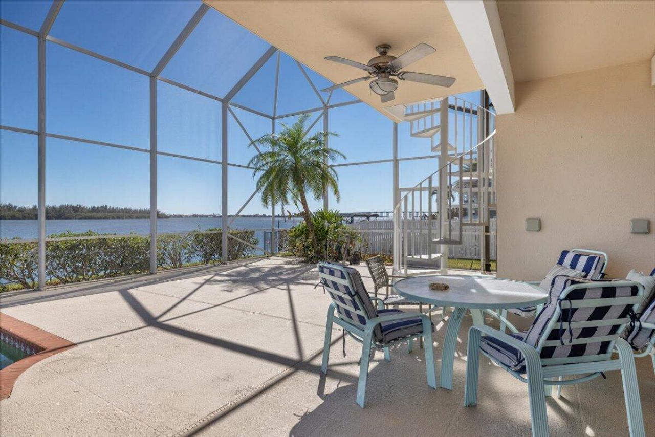 2 Seahorse Lane, Vero Beach, FL 32960 Photo