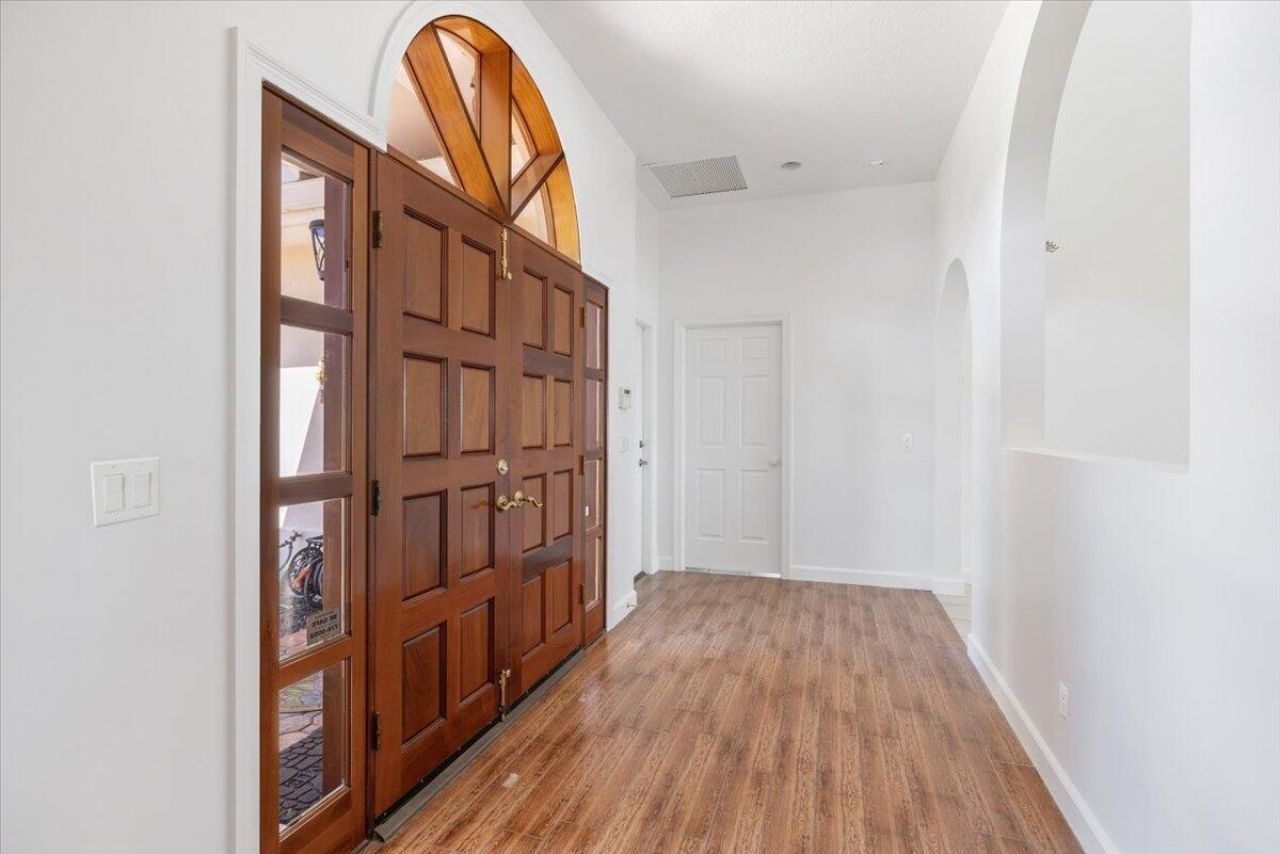 2 Seahorse Lane, Vero Beach, FL 32960 Photo