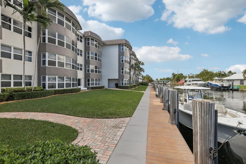 3031 NE 51st Street, Unit 201w, Fort Lauderdale, FL 33308 Photo