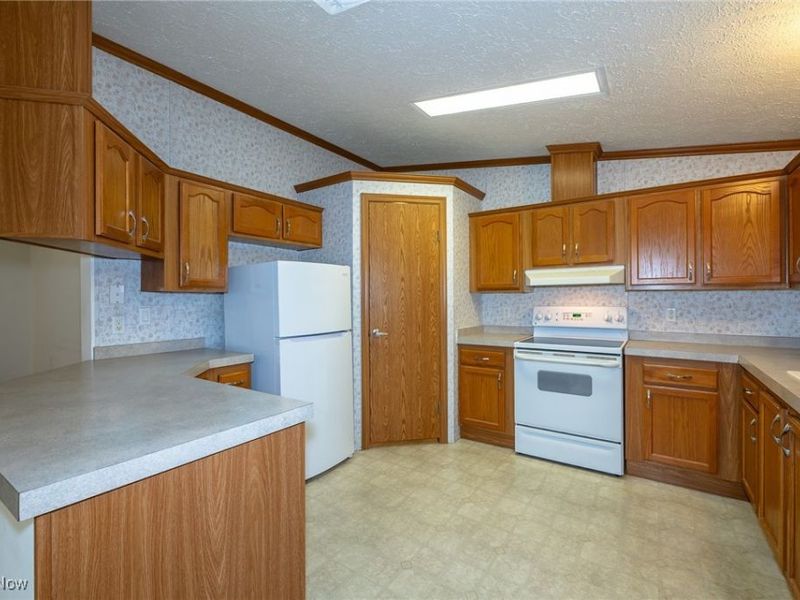 1 Tympani Trail, Olmsted Township, OH 44138 Photo 10