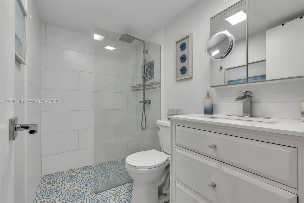 1731 SE 15th St, Unit 511, Fort Lauderdale, FL 33316 Photo