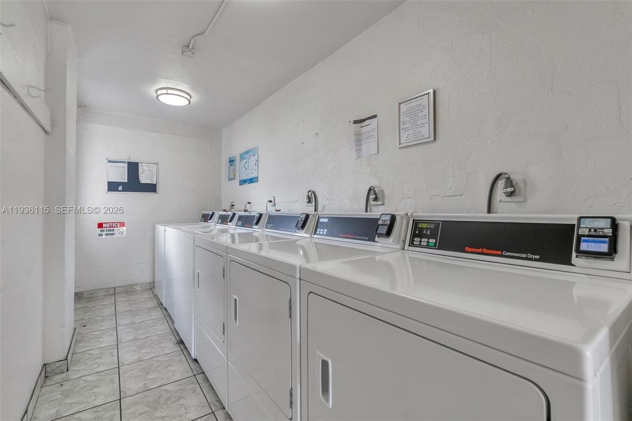 1731 SE 15th St, Unit 511, Fort Lauderdale, FL 33316 Photo