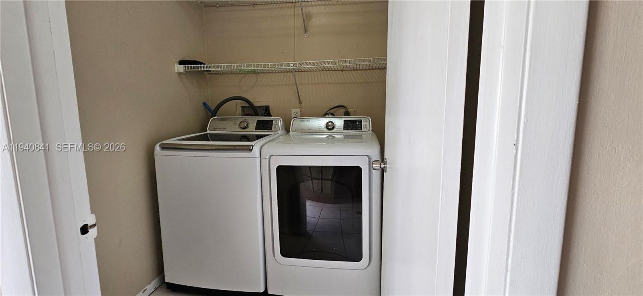 1451 W Sandpiper Cir, Unit 1451, Pembroke Pines, FL 33026 Photo