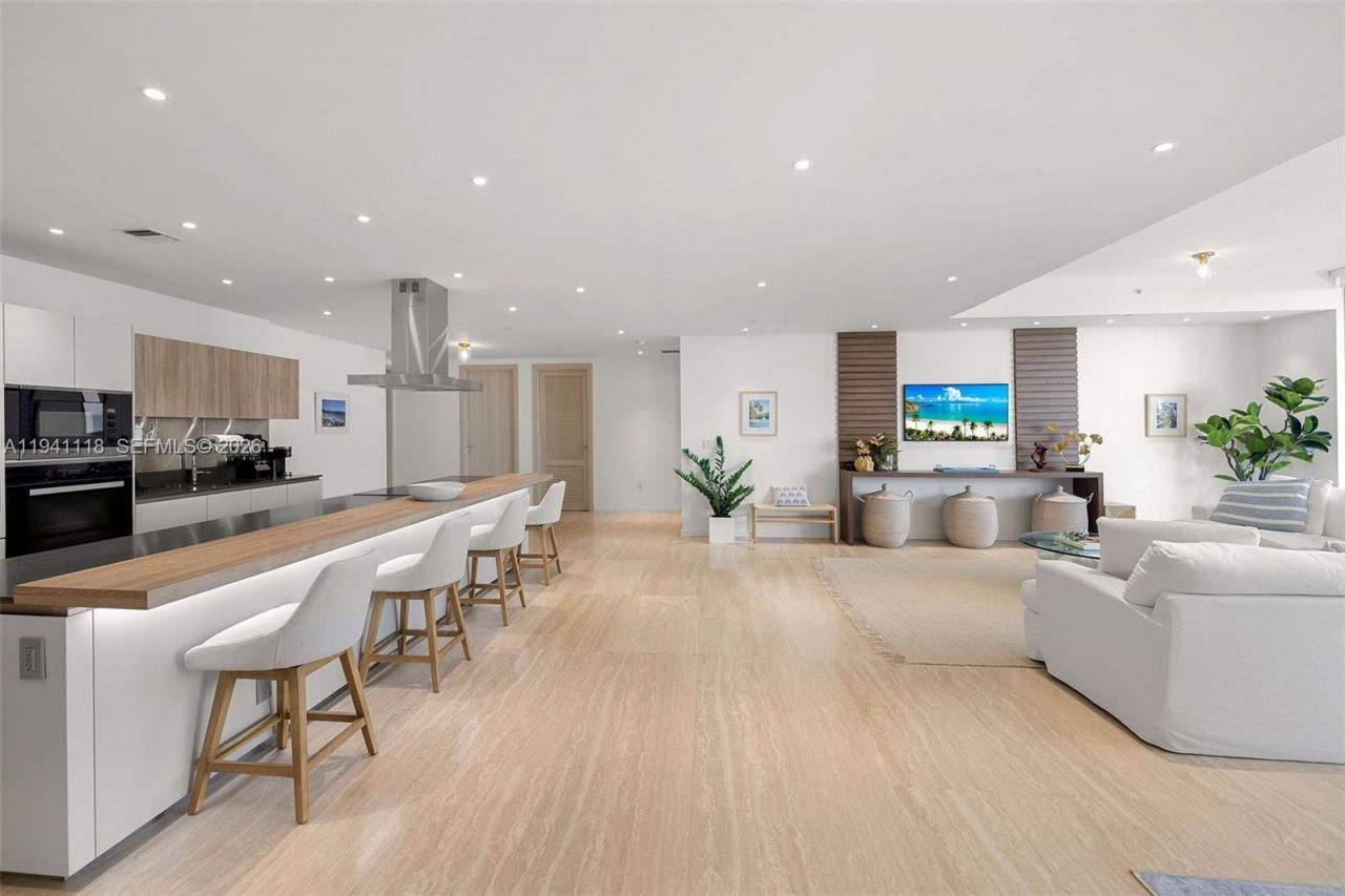 1000 Brickell Plz, Unit PH5403, Miami, FL 33131 Photo