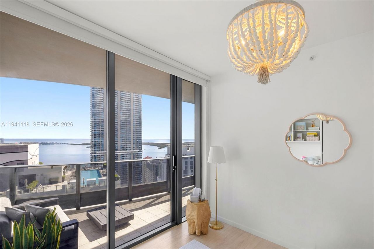 1000 Brickell Plz, Unit PH5403, Miami, FL 33131 Photo