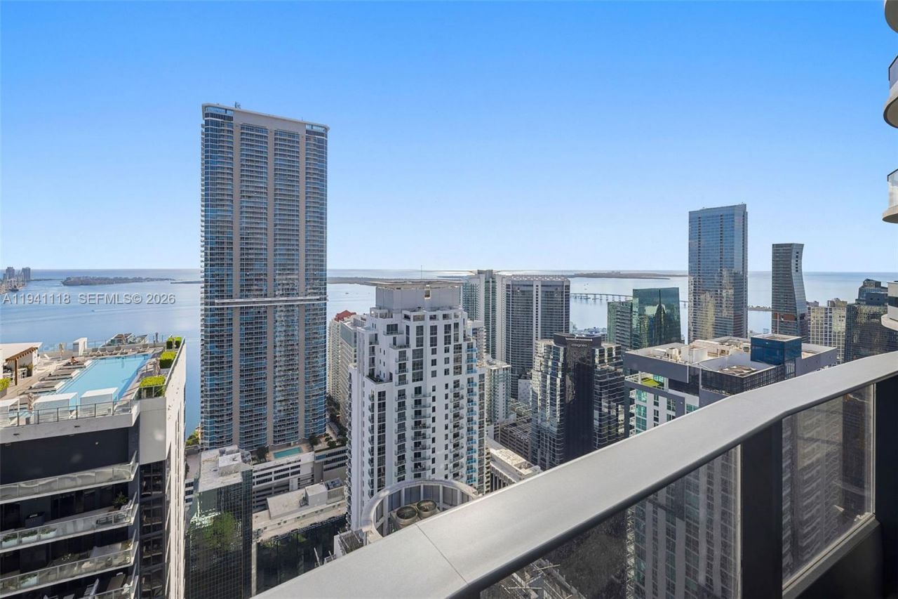 1000 Brickell Plz, Unit PH5403, Miami, FL 33131 Photo