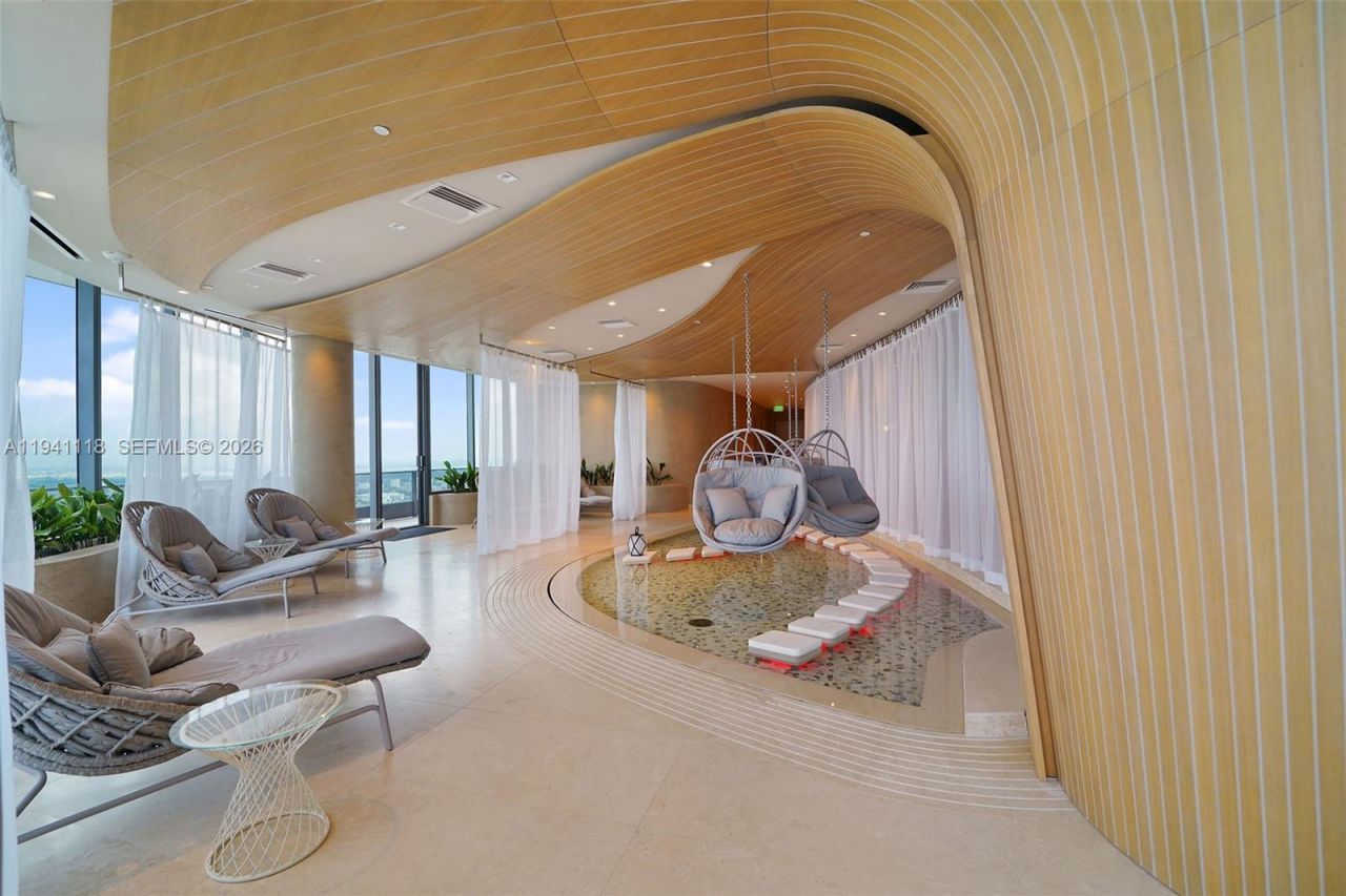 1000 Brickell Plz, Unit PH5403, Miami, FL 33131 Photo