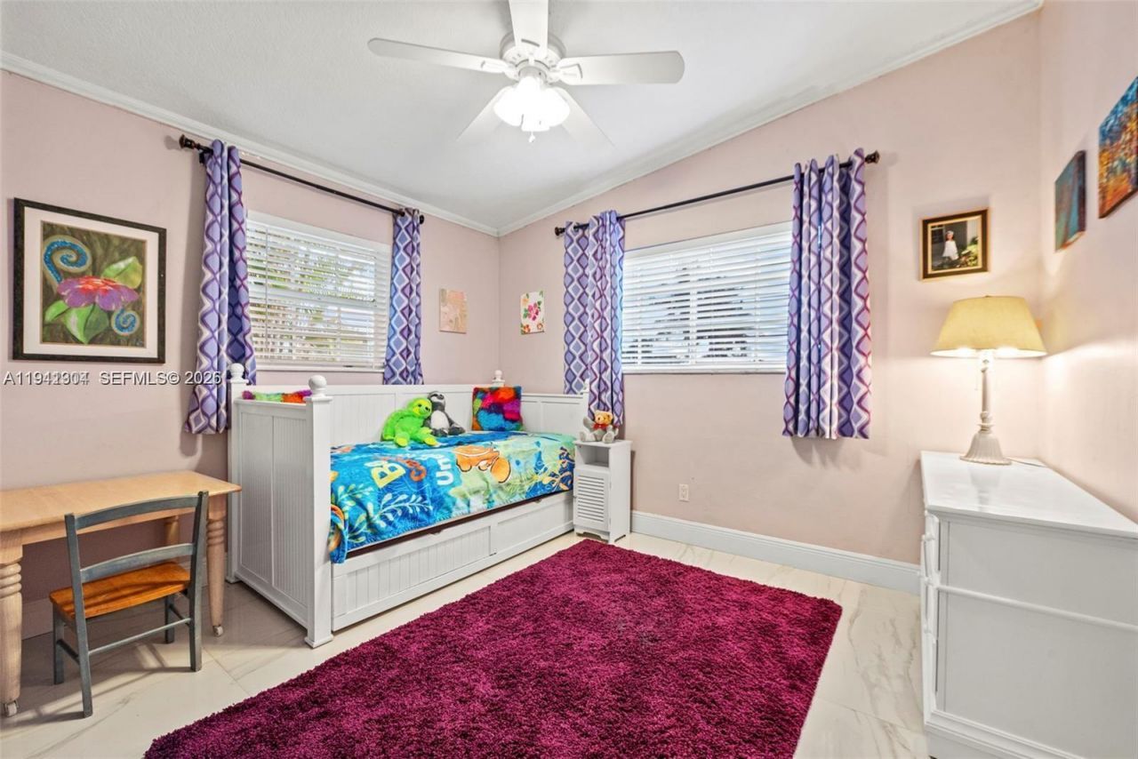 1841 NE 196th Ter, Miami, FL 33179 Photo