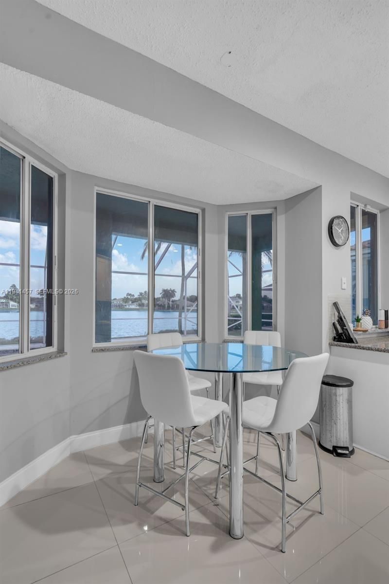 714 Heritage Dr , Weston, FL 33326 Photo