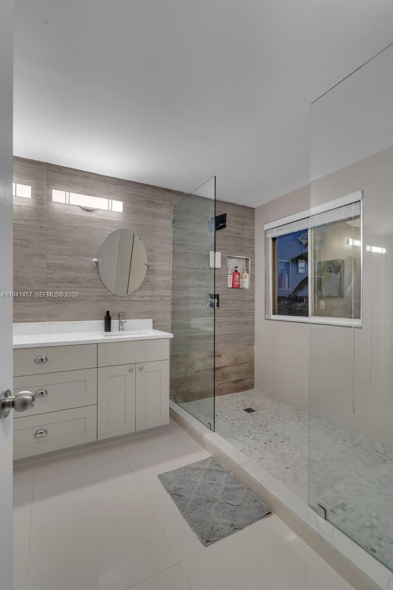 714 Heritage Dr , Weston, FL 33326 Photo