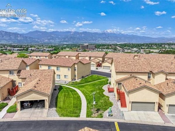 718 Cima Vista Point, Colorado Springs, CO 80916