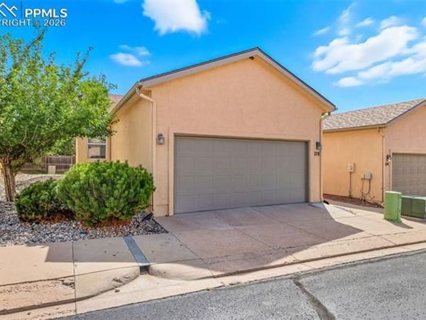 718 Cima Vista Point, Colorado Springs, CO 80916