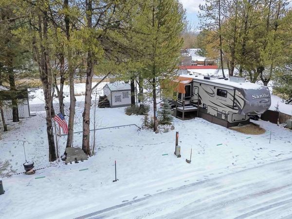 514 H07 & H05 Sawyer St, Cascade, ID 83611