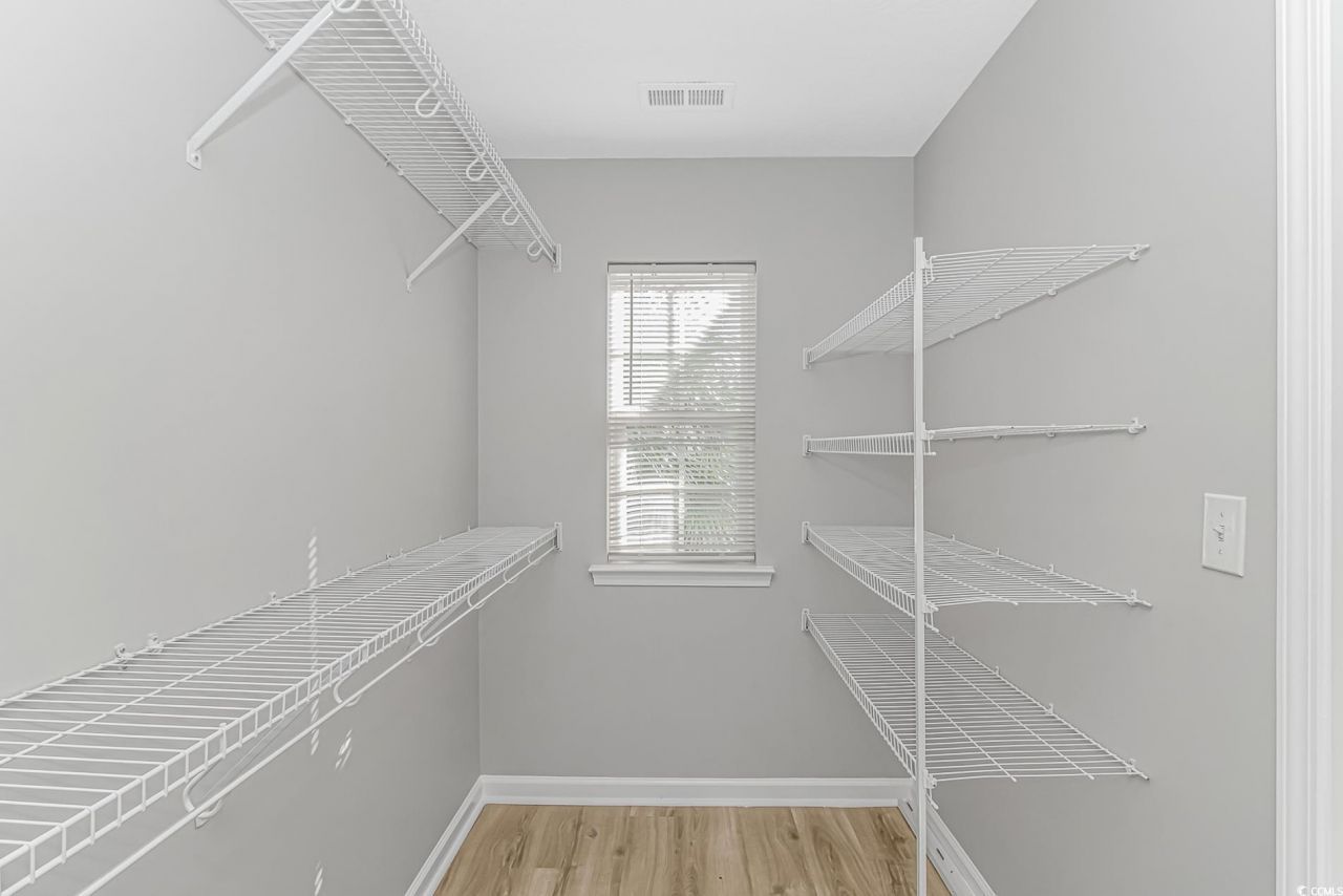 502 Lakeshore Dr. Photo 11