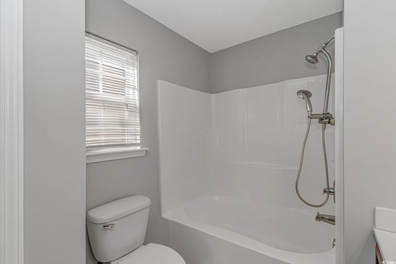 502 Lakeshore Dr. Photo 13