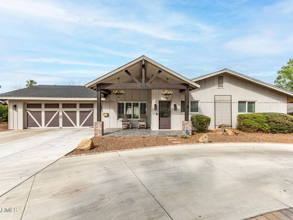 2846 E CAMPBELL Avenue, Phoenix, AZ 85016