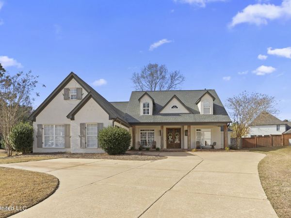 712 S Chickasaw Drive, Flowood, MS 39232