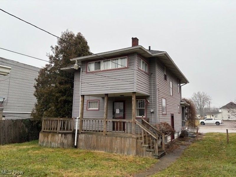 345 Wabash Avenue S, Brewster, OH 44613 Photo 2