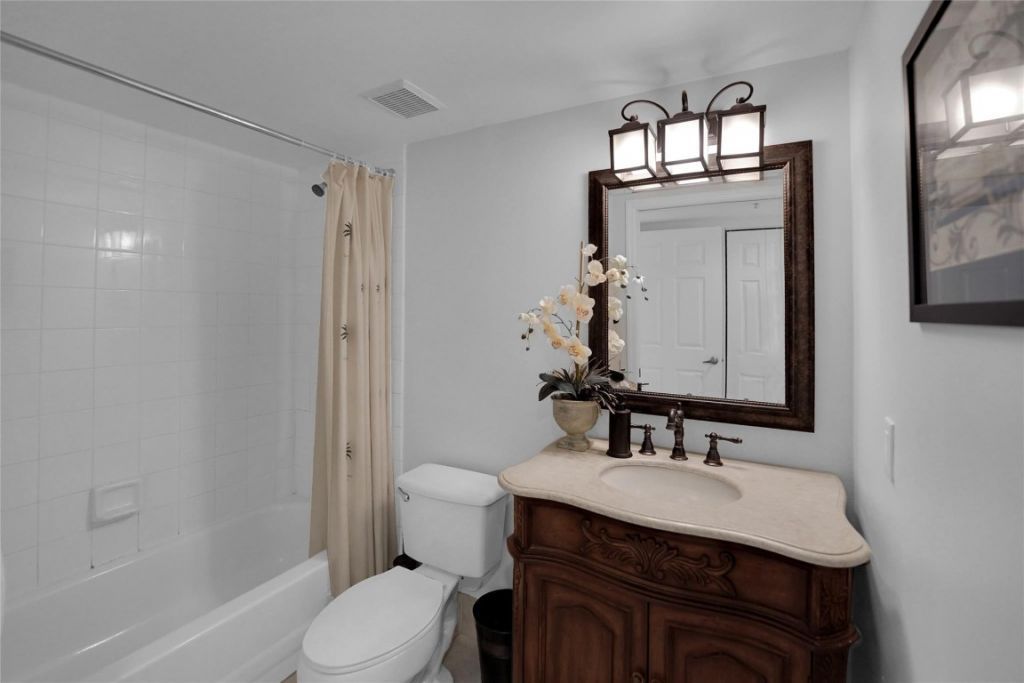 2125 SE 10 Avenue, Unit 1011, Fort Lauderdale, FL 33316 Photo