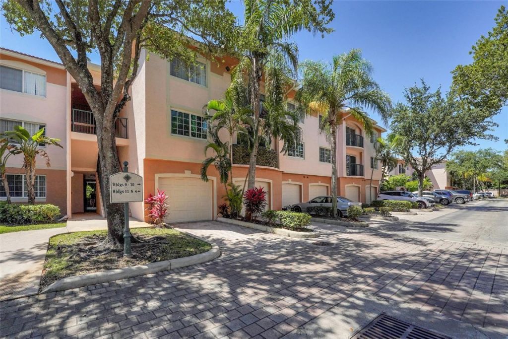 2125 SE 10 Avenue, Unit 1011, Fort Lauderdale, FL 33316 Photo