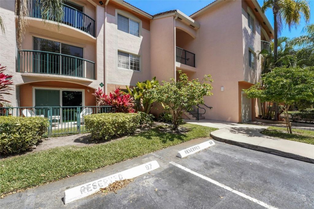 2125 SE 10 Avenue, Unit 1011, Fort Lauderdale, FL 33316 Photo