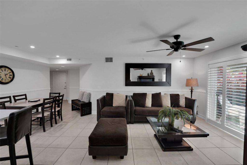 2125 SE 10 Avenue, Unit 1011, Fort Lauderdale, FL 33316 Photo