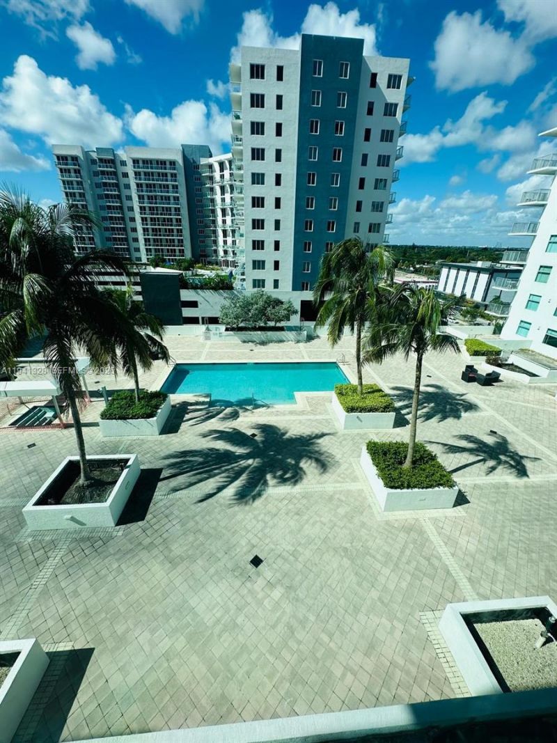 140 S Dixie Hwy , Unit 707, Hollywood, FL 33020 Photo