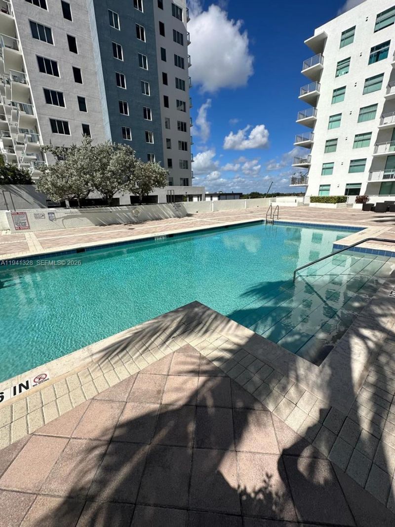 140 S Dixie Hwy , Unit 707, Hollywood, FL 33020 Photo