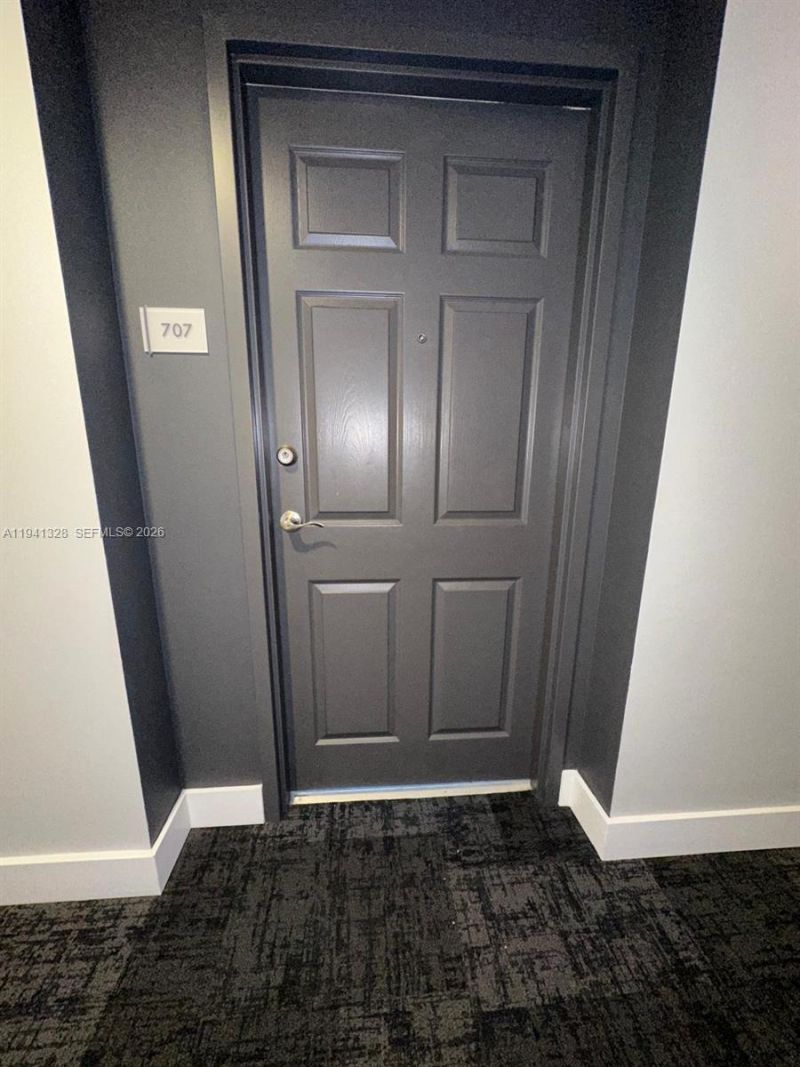 140 S Dixie Hwy, Unit 707, Hollywood, FL 33020 Photo
