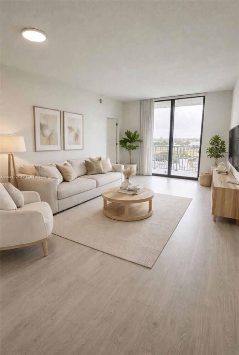140 S Dixie Hwy, Unit 707, Hollywood, FL 33020 Photo