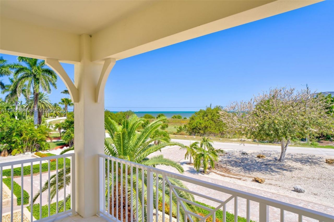 2394 Coco Plum, Marathon, FL 33050 Photo