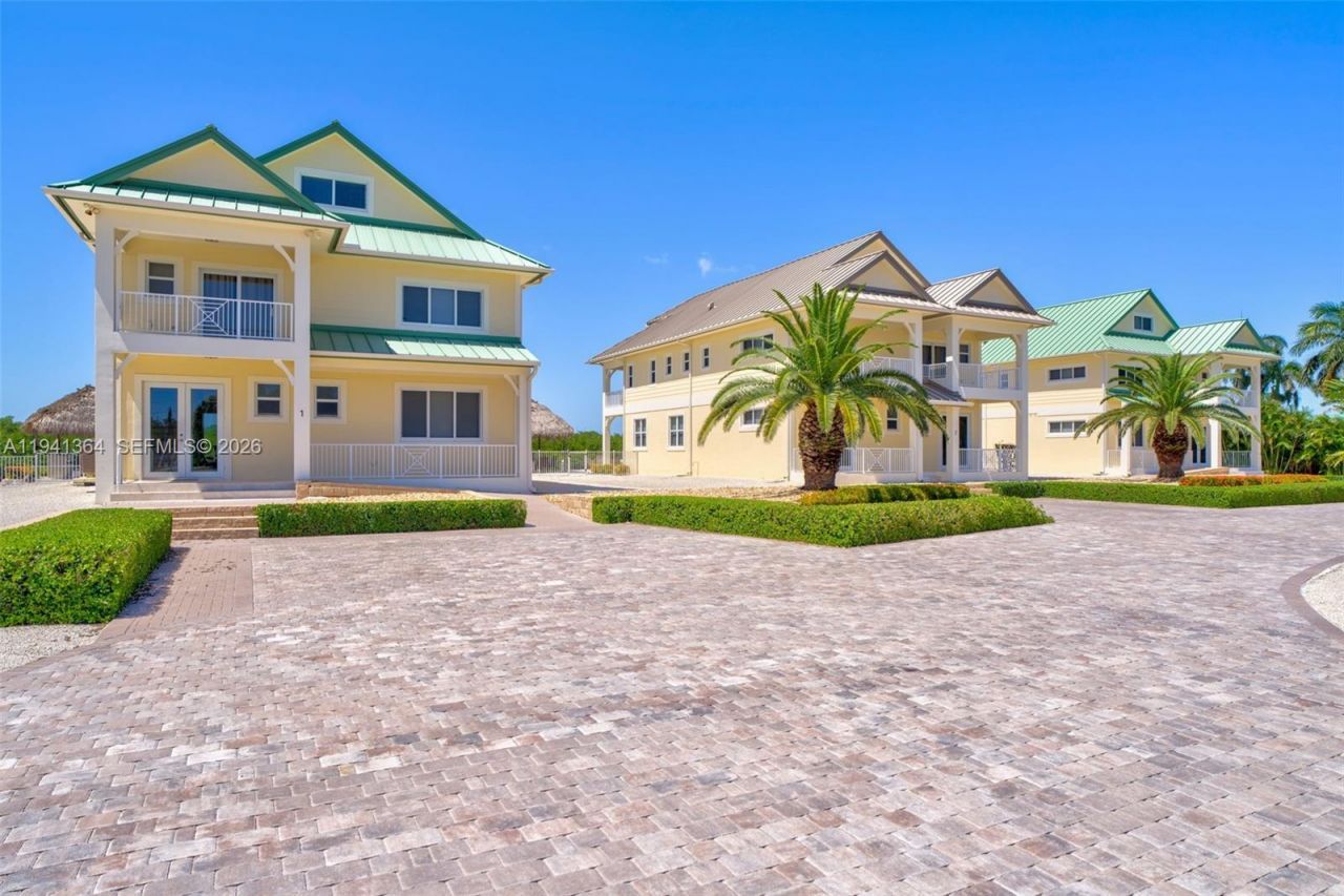2394 Coco Plum, Marathon, FL 33050 Photo