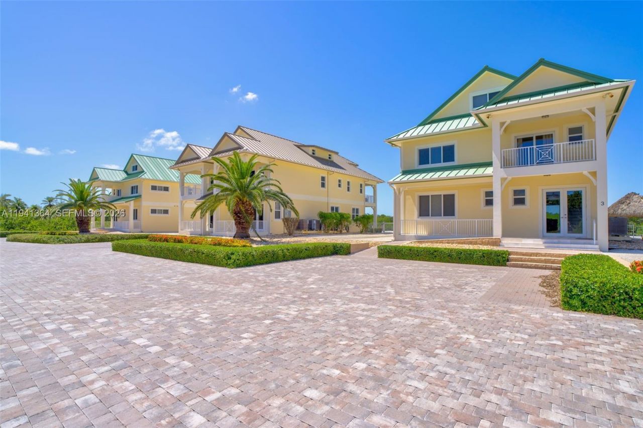 2394 Coco Plum, Marathon, FL 33050 Photo