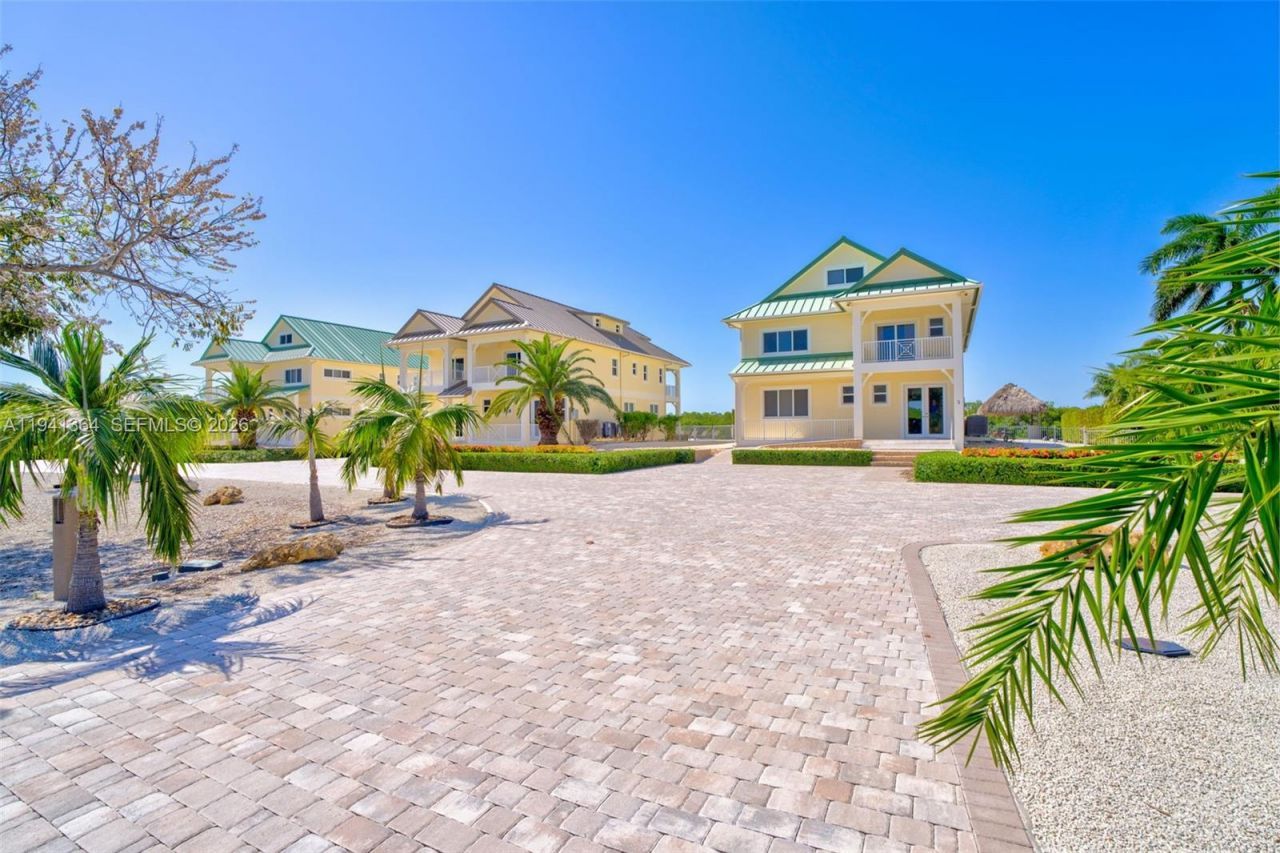 2394 Coco Plum, Marathon, FL 33050 Photo