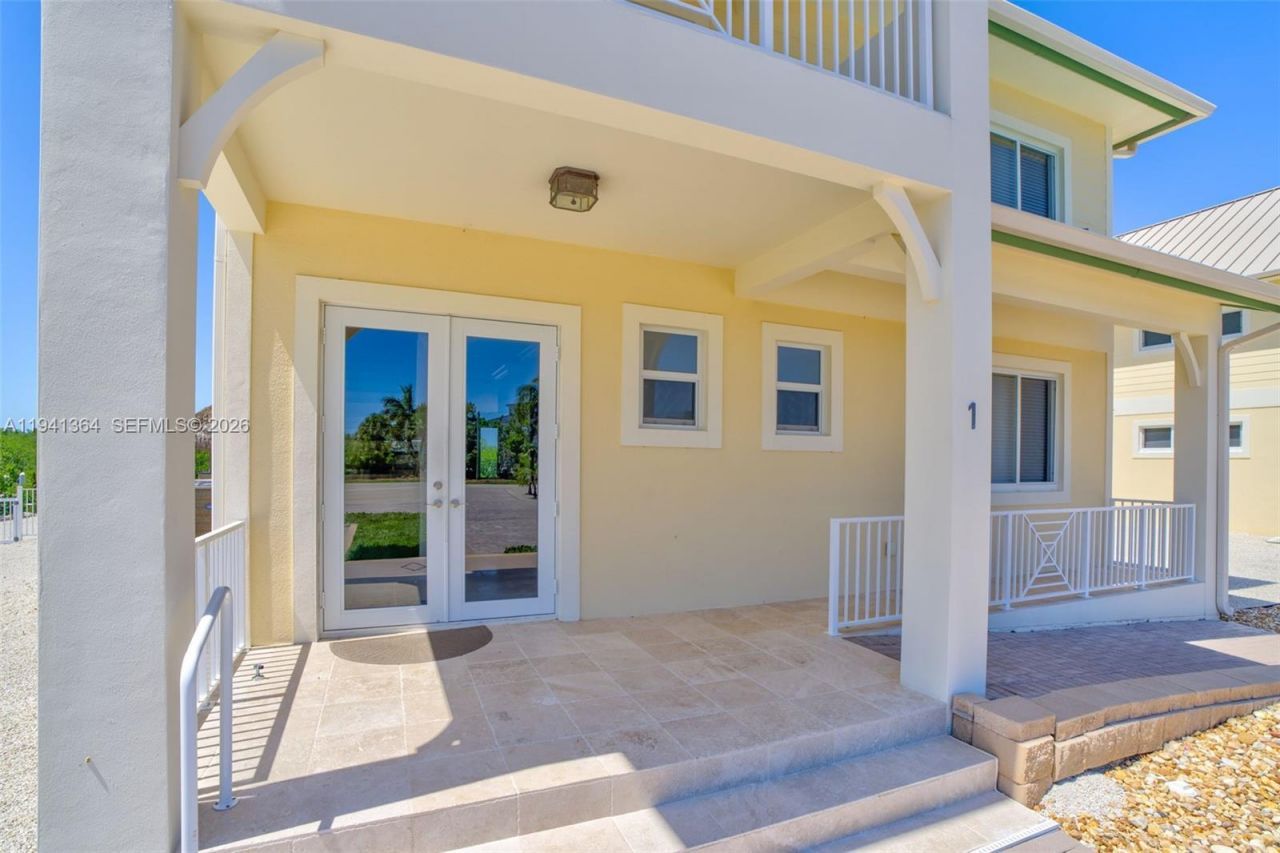 2394 Coco Plum, Marathon, FL 33050 Photo
