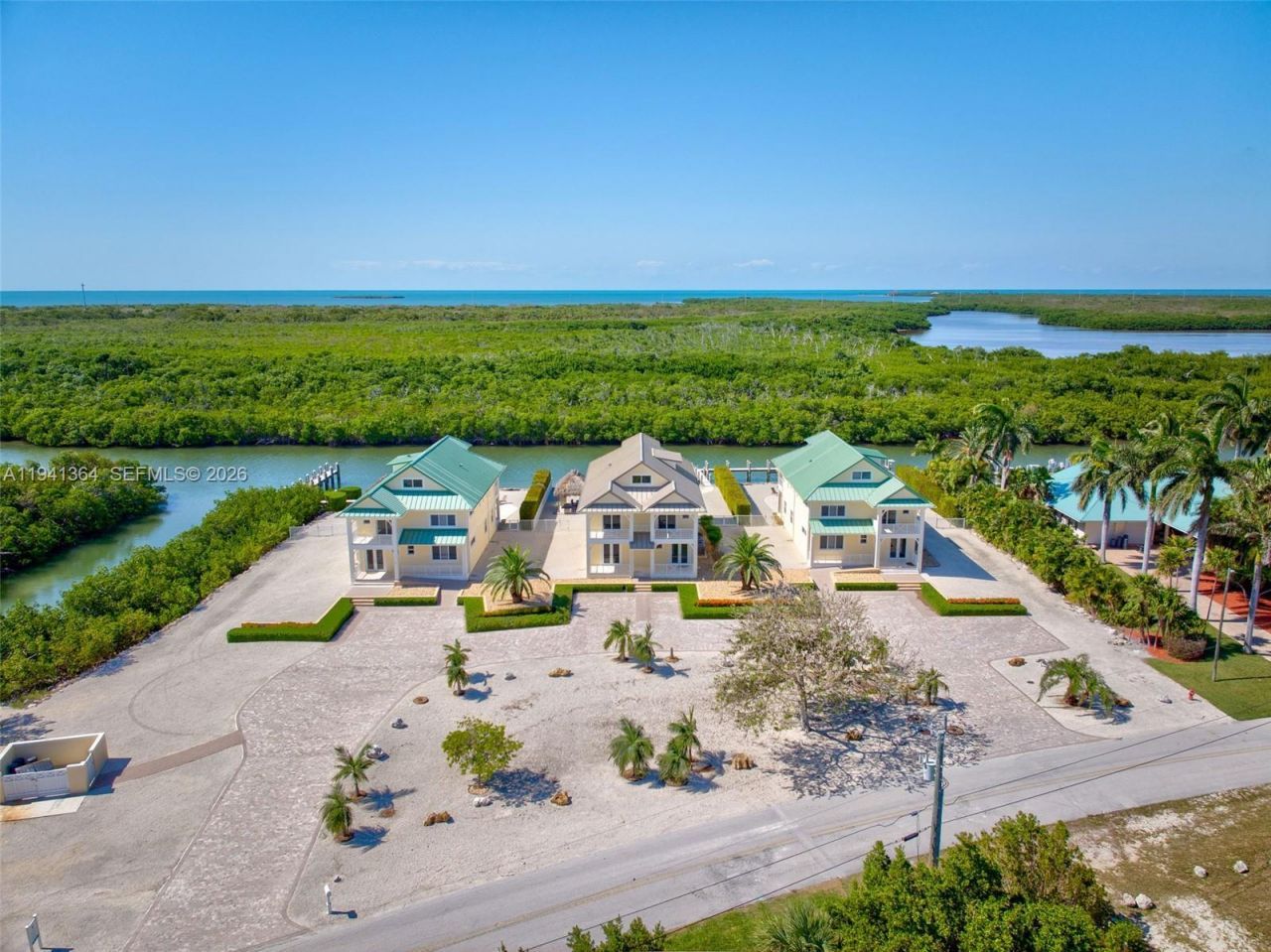 2394 Coco Plum, Marathon, FL 33050 Photo