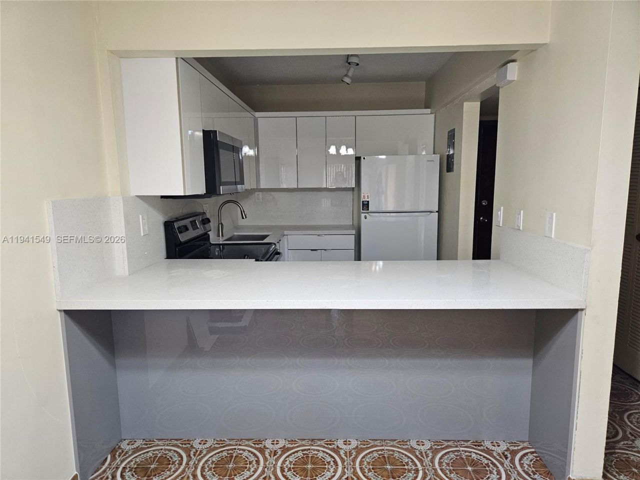 8990 SW 24th St, Unit 228, Miami, FL 33165 Photo